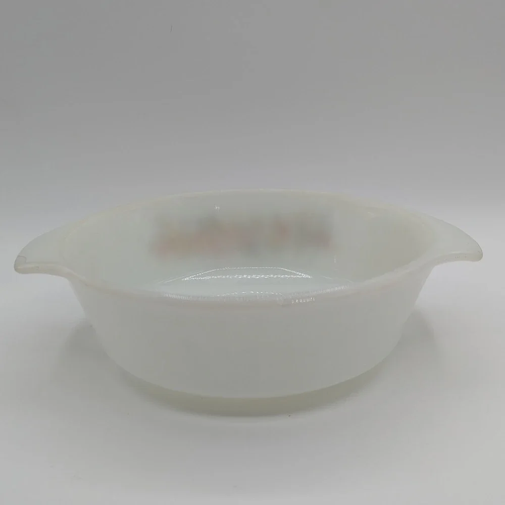 Anchor Hocking Fire King Country Garden Milk Glass Casserole Dish 1.5 Qt 433 USA